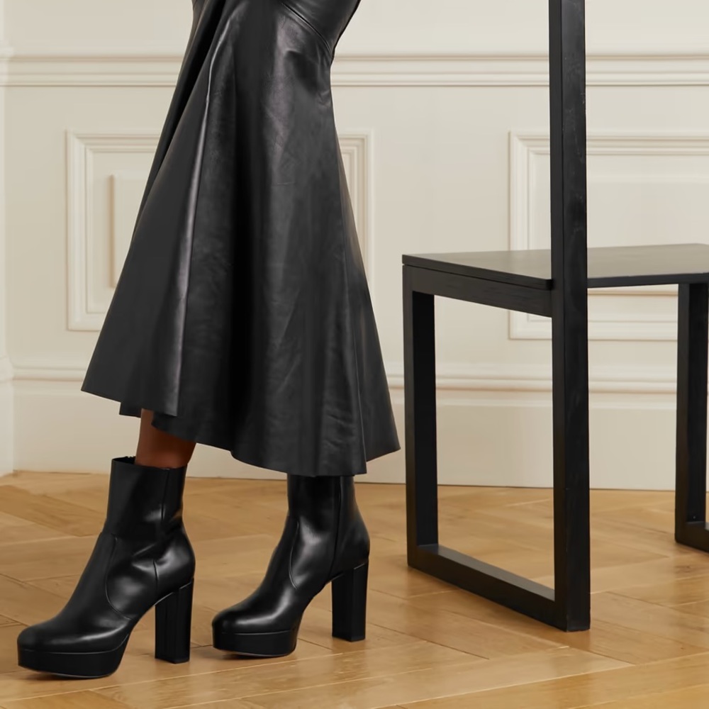 Gianvito Rossi 100 Black Leather Platform Ankle Boots